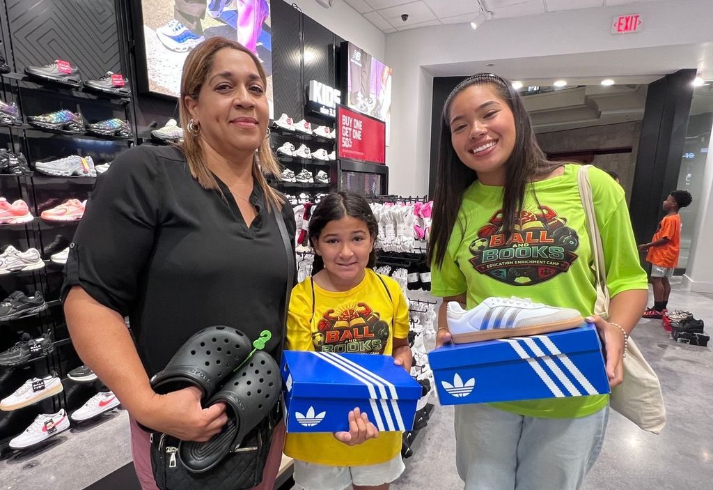 Mark Morrison and Foot Locker BTS Shopping Spree 2026