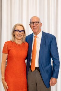 Cathy and Dale Hedrick, Honorary Chairpersons