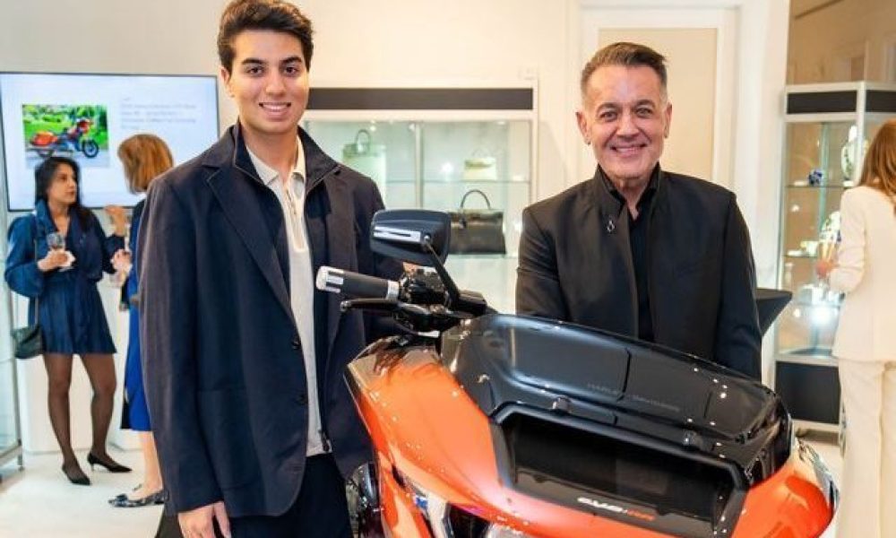 Dariyan and Rodin Younessi